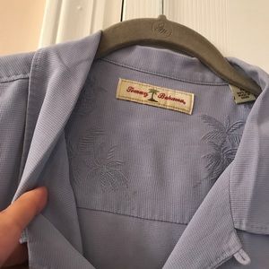 Stunning pale blue/ lavender shirt. Xl. 100% silk